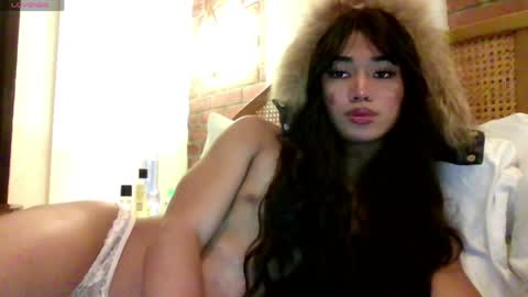 VenusDelicious online show from April 4, 9:12 pm