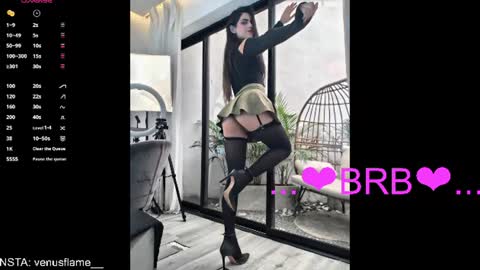 Snapshot of venus_flame chatting on June 17, 11:45 am VENUS online show from June 17, 11:45 am