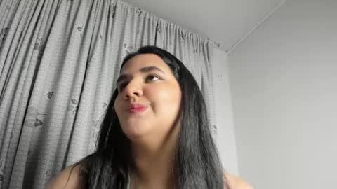 Snapshot of venus_naughty_1 chatting on May 8, 12:49 am Sofi online show from May 8, 12:49 am