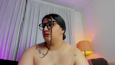 Snapshot of venus_naughty_1 chatting on July 8, 12:37 am Sofi online show from July 8, 12:37 am