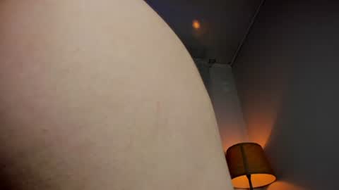 Snapshot of venus_naughty_1 chatting on August 3, 1:48 am Sofi online show from August 3, 1:48 am