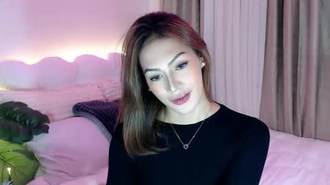 Snapshot of venus_sunrise07xx chatting on February 20, 8:09 pm Venus Sunrise Bombshell online show from February 20, 8:09 pm