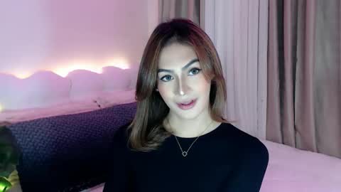 Snapshot of venus_sunrise07xx chatting on March 4, 1:33 am Venus Sunrise Bombshell online show from March 4, 1:33 am