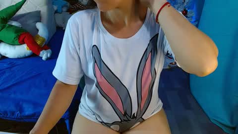 Snapshot of venus_swet chatting on December 5, 1:03 am Catalina online show from December 5, 1:03 am