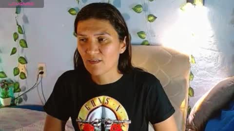 Snapshot of venus_swet chatting on November 4, 1:05 am Catalina online show from November 4, 1:05 am