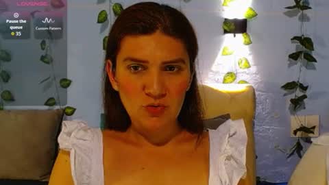 Snapshot of venus_swet chatting on July 11, 1:52 am Catalina online show from July 11, 1:52 am