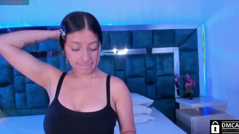 Snapshot of venus_velez chatting on January 13, 1:28 pm Venus online show from January 13, 1:28 pm