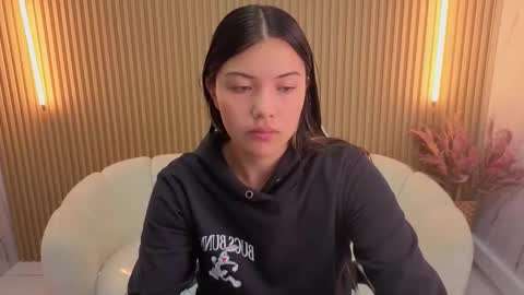 Venus  online show from January 18, 12:42 pm