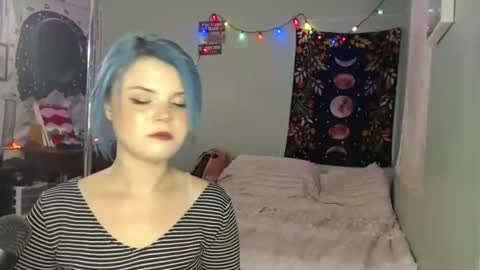 Miss Venus online show from December 23, 3:15 am