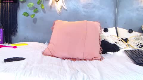 Snapshot of venusbsq chatting on February 27, 8:53 pm Venus online show from February 27, 8:53 pm