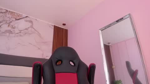 VENUS online show from January 5, 5:27 pm