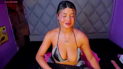 Venusowen  online show from February 27, 3:59 pm