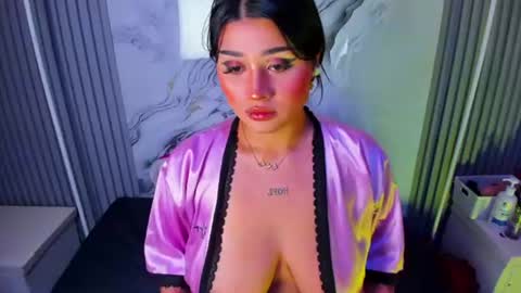 Venusowen  online show from July 28, 6:31 pm