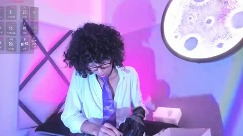 venuss_03 online show from December 20, 3:02 am