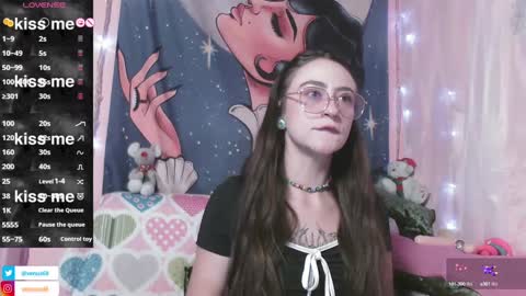  . .      online show from December 11, 12:44 am