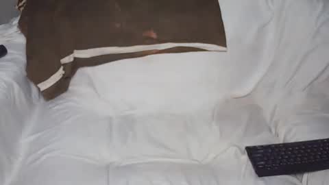 Snapshot of vera_bliss21 chatting on May 25, 10:27 pm vera_bliss21 online show from May 25, 10:27 pm