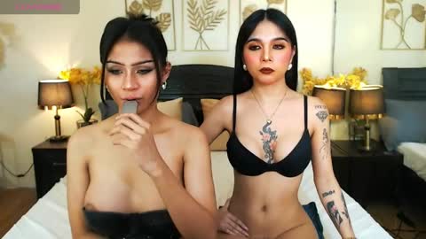 Snapshot of vera_krasovaxxx chatting on April 18, 7:58 pm your1andonlySAVY online show from April 18, 7:58 pm