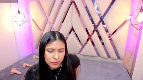 Snapshot of verabest chatting on December 4, 9:46 pm Domelipa online show from December 4, 9:46 pm