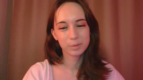 Snapshot of veralush chatting on December 4, 1:20 pm Una online show from December 4, 1:20 pm