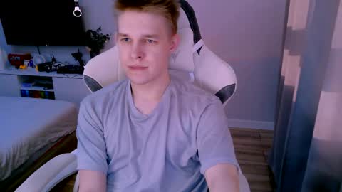 Snapshot of veritas_in_vine chatting on June 4, 3:29 pm Veritas online show from June 4, 3:29 pm
