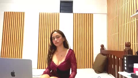 vernellcristobal online show from March 4, 12:16 am