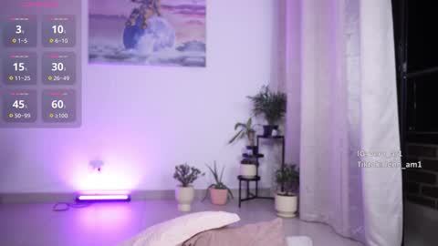 vero_cam online show from March 6, 3:47 am