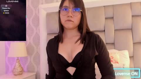 vero domplay online show from April 29, 3:32 am