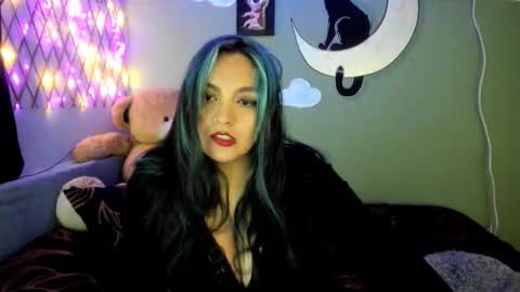 Snapshot of vero_jhonson chatting on March 18, 3:42 am karolina online show from March 18, 3:42 am