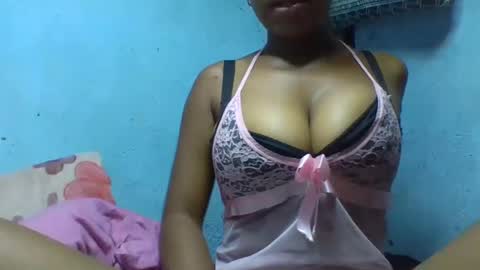 verolla31 online show from February 1, 4:33 pm