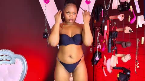 veronica_bdsm online show from November 18, 3:23 am