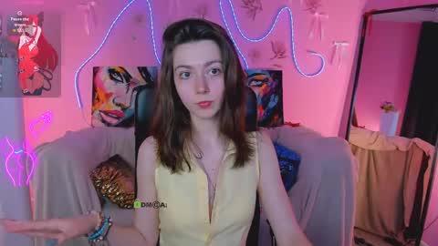 Snapshot of veronica_bubble chatting on June 2, 7:16 pm Ronni online show from June 2, 7:16 pm