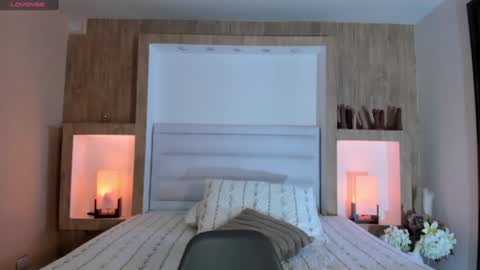 Johovanna online show from February 25, 1:21 pm