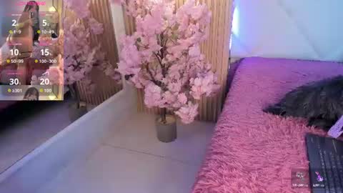 veronica_hill_ online show from June 20, 7:05 pm