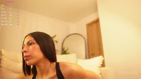 Snapshot of veronica_mendez1 chatting on February 21, 11:22 am Veronica online show from February 21, 11:22 am