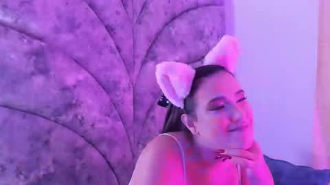 Veronica Olson online show from February 10, 5:25 am