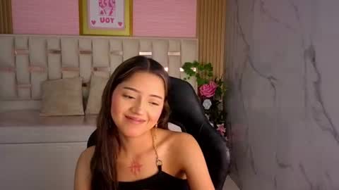veronicaa_s online show from July 4, 8:15 pm