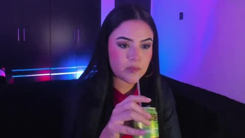 Snapshot of veronicabrown_xxx chatting on July 6, 4:42 am Vero online show from July 6, 4:42 am