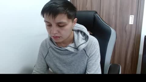 Veronica Clark online show from December 4, 11:52 am