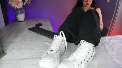 Veronica online show from May 27, 9:01 pm
