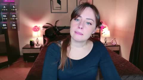 Snapshot of veronicafreman chatting on November 1, 9:44 am Veronica online show from November 1, 9:44 am