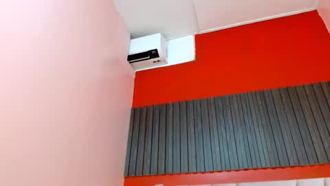 Veronica Robles online show from September 24, 7:06 pm