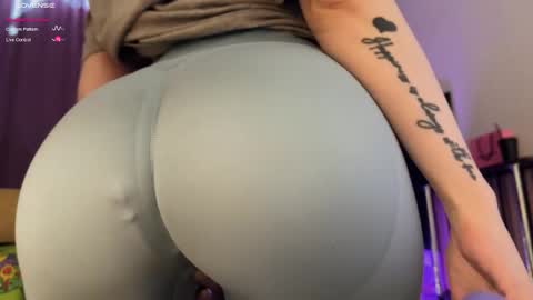 VeronikaAV online show from December 16, 7:46 am