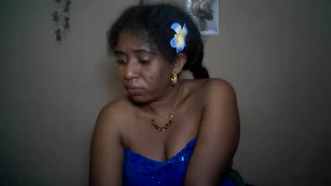 verronique1511 online show from May 4, 4:52 am