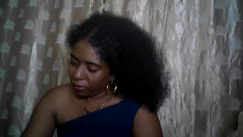 verronique1511 online show from May 11, 5:43 pm