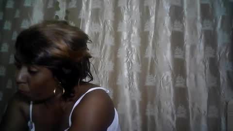 verronique1511 online show from May 16, 3:11 pm