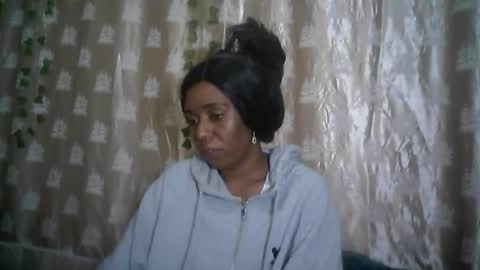 verronique1511 online show from May 24, 6:18 am