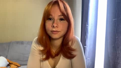 Snapshot of vertiegartrell chatting on July 16, 1:44 am Lina online show from July 16, 1:44 am