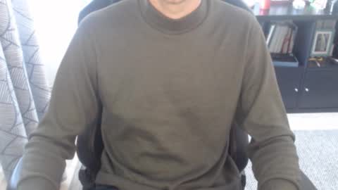 Snapshot of verto159753 chatting on November 28, 8:28 am verto159753 online show from November 28, 8:28 am