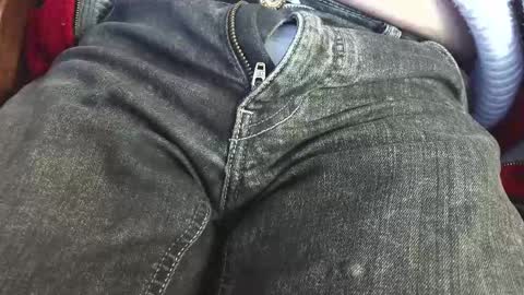 Erik online show from February 9, 8:35 pm