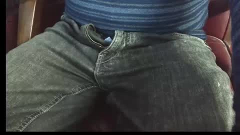 Erik online show from April 28, 6:07 am
